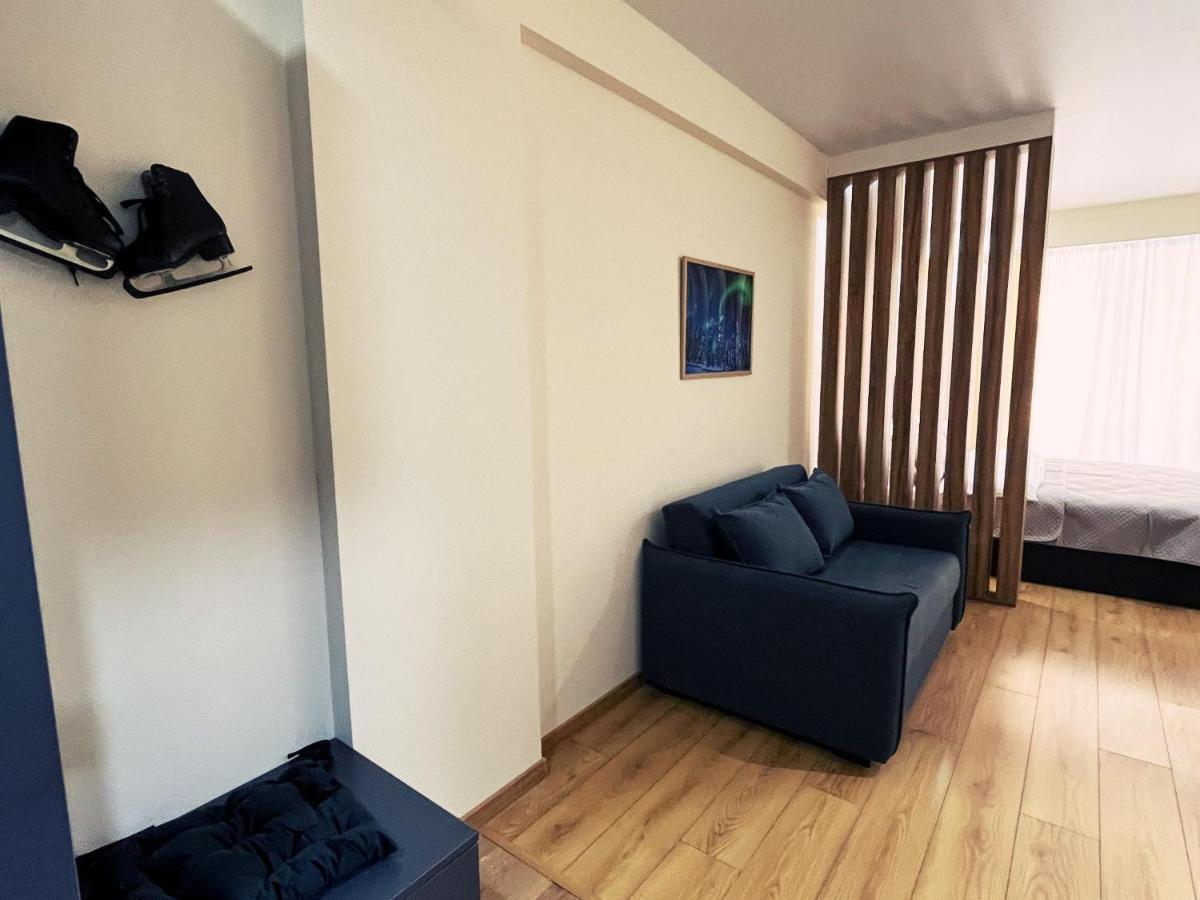 Delux Apartment Next To Ice Rink 구다우리 외부 사진